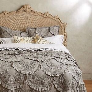 Anthropologie Rivulets King Bedding Set - Quilt, 3 Euro Shams, and 2 Stand Shams